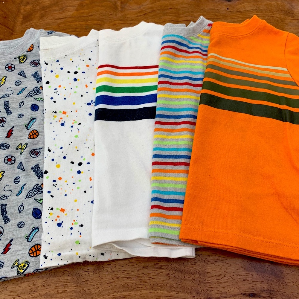 T-shirts 24 months
